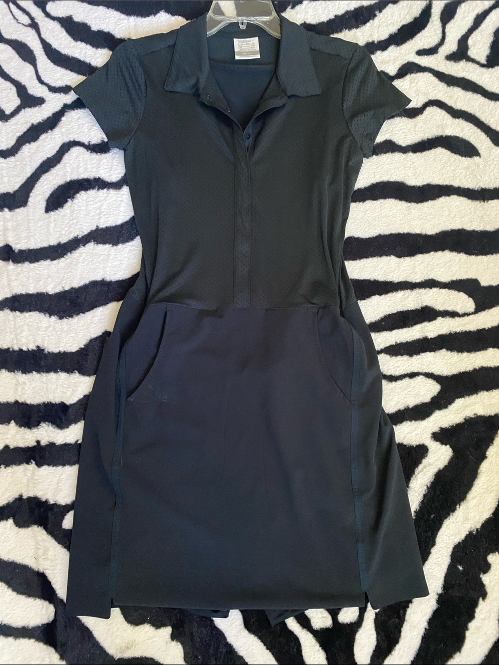 😍NIKE DRI-FIT BLACK GOLF ⛳️DRESS W/SHORTS. -SIZE 2!
